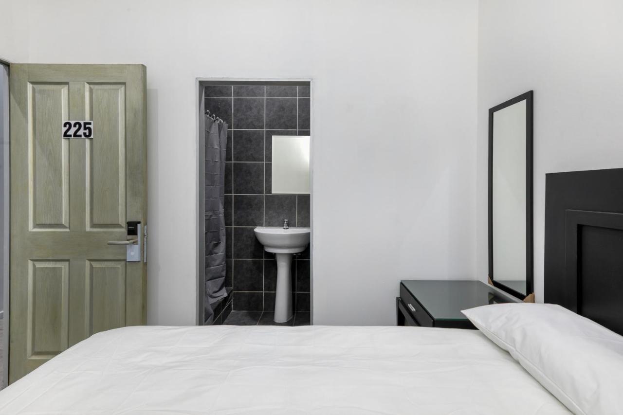 Inn & Out Express Sea Point Kapsztad Zewnętrze zdjęcie