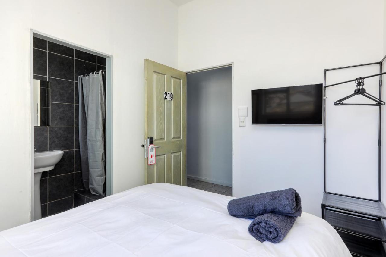 Inn & Out Express Sea Point Kapsztad Zewnętrze zdjęcie