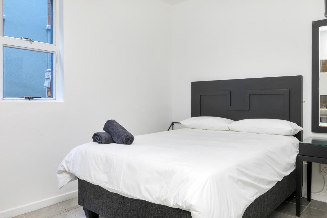 Inn & Out Express Sea Point Kapsztad Zewnętrze zdjęcie